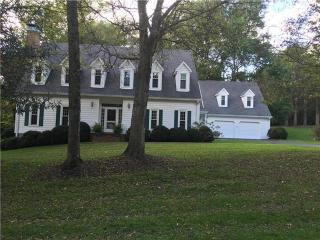 1414 Timberwood Dr, Columbia, TN 38401-5114