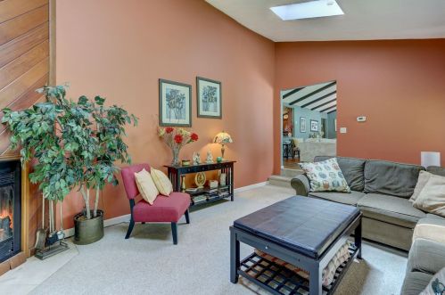 102 Sylvan Ave, Miller Place NY  11764-2230 exterior