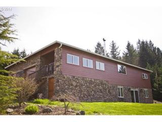 27741 Wallace Rd, Estacada, OR 97023-9722