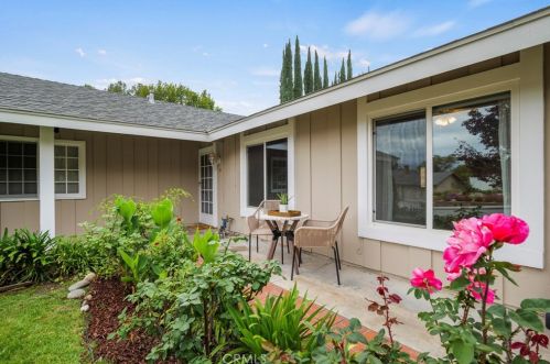28421 Alder Peak Ave, Santa Clarita, CA 91387-3110