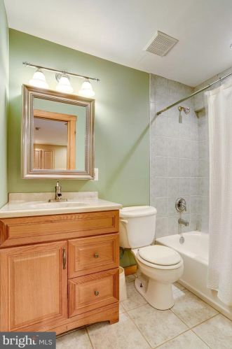 3714 Mountain Rd, Haymarket VA  20169-1739 exterior