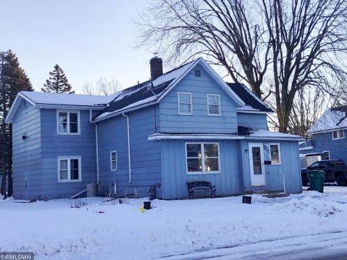 513 4th St, Montgomery, MN 56069-1409