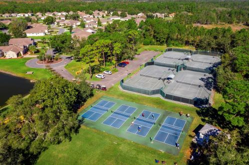 8461 Delta Ct, Brooksville FL  34613-4052 exterior