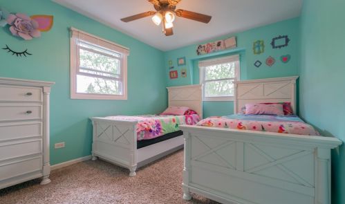 633 Laurel Dr, Dyer IN  46311-2231 exterior