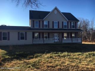 1976 Sun Valley Dr, Blakeslee, PA 18610-2131