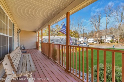 57 Thompson Bridge Rd, Jackson Twp NJ  08527-4623 exterior