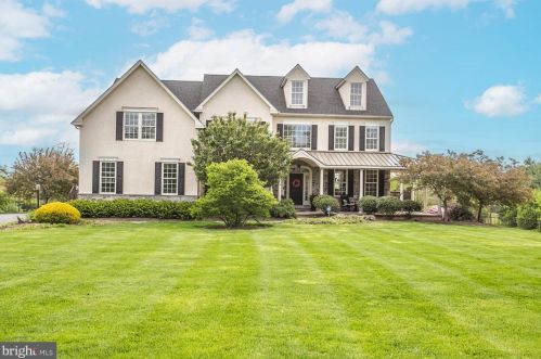 1118 Scheer Way, Collegeville, PA 19426-1071