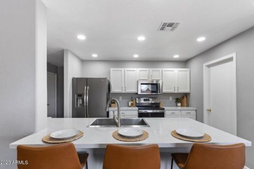 1707 Desert Rose Trl, San Tan Valley AZ  85143-4421 exterior