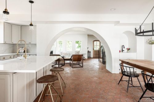 2957 Logan St, Englewood CO  80113-1635 exterior