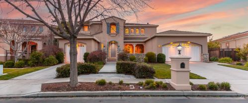 5888 Gleneagles Cir, San Jose, CA 95138-2370