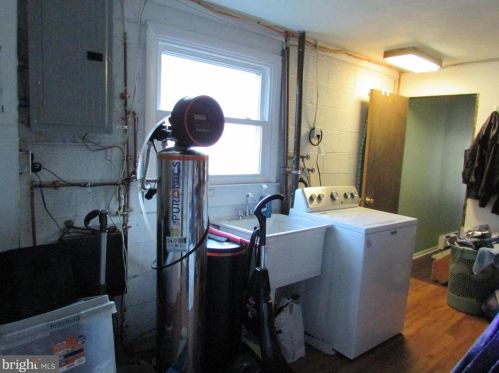 812 Pennbrook Ave, Lansdale PA  19446-3941 exterior