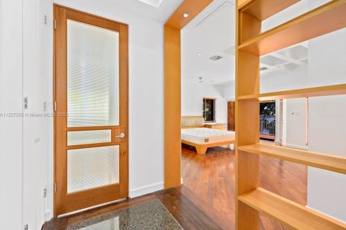 3051 35 St, Hollywood FL 33021-2627 exterior