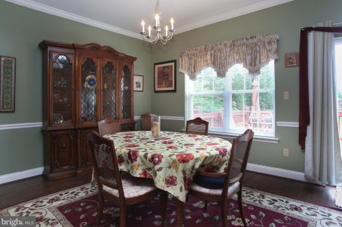 47 Barlow Dr, Souderton PA  18964-2276 exterior