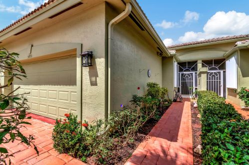 5973 Cocowood Ct, Boynton Beach, FL 33437-4229