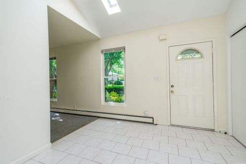 149 Cedrus Ave, Elwood NY  11731-4409 exterior