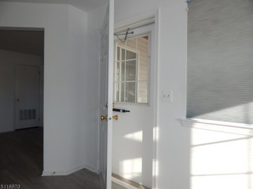 31 Cheswich Ct, Bedminster, NJ 07921-1802