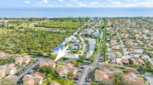 258 Seabreeze Cir, Jupiter FL  33477-6416 exterior