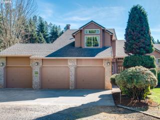 38100 Burgs Ln, Sandy, OR 97055-7550