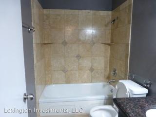 5205 39th Ave, Seattle WA  98118-6153 exterior