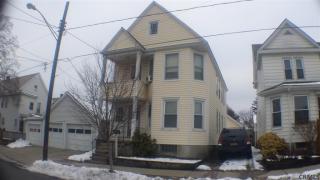 817 Beaver St, Schenectady, NY 12308-2203