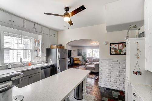 179 High St, London OH  43140-1315 exterior