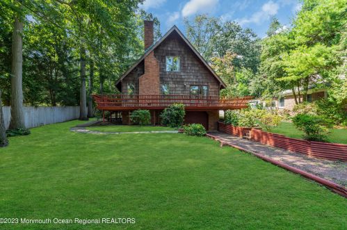 343 Ocean Blvd, Atlantic Highlands, NJ 07716-1731