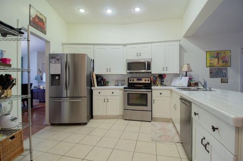 5939 Windwood Dr, Lakeland FL  33813-4805 exterior