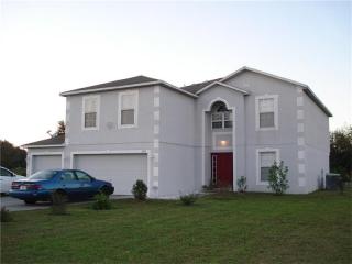 2510 Derby Glen Dr, Lutz, FL 33559-2005
