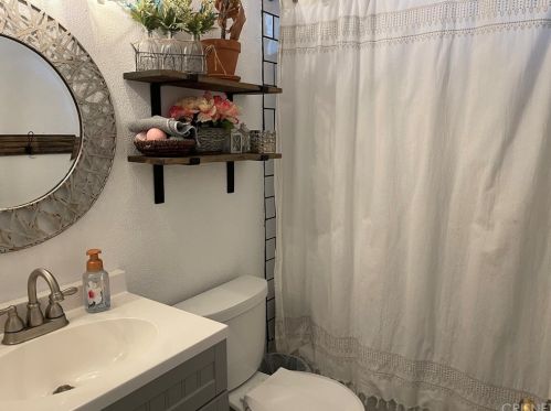 43903 5, Lancaster CA 93535-4053 exterior