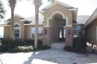 7805 Petersen Point Rd, Milton, FL 32583-8599