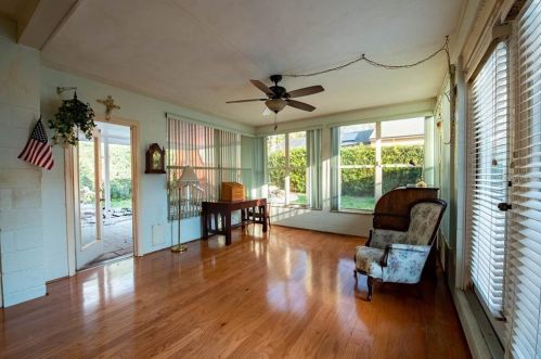 717 Palmer St, Orlando FL  32801-4040 exterior