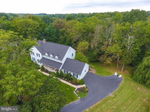 1678 Jacks Cir, Lansdale, PA 19446-4909