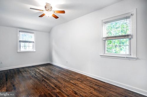 1733 Hawthorne Ave, Pittsburgh PA 15205-4541 exterior