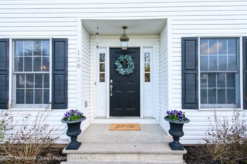 108 Cooper Blvd, Tinton Falls, NJ 07701-5852