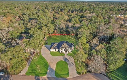 15475 Conroe Dr, Conroe TX 77384-3419 exterior