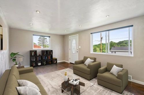 8224 Chaske St, Verona, PA 15147-1621
