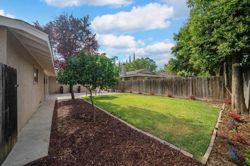 2600 Macgregor Ct, Modesto CA  95350-2320 exterior