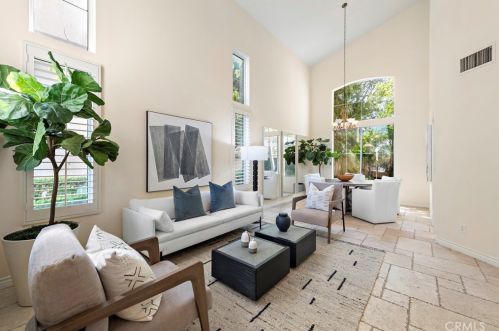 14 Arbusto, Irvine, CA 92606-7698