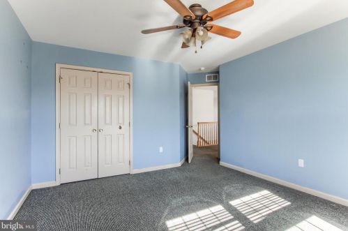 3200 Jonagold Dr, Harrisburg PA 17110-9128 exterior