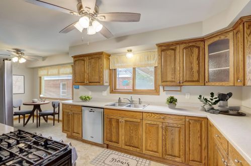 2919 85, Milwaukee WI 53222-4717 exterior