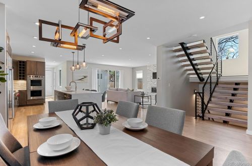 1140 Cook St, Denver CO 80205-5010 exterior