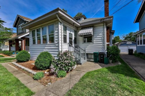 3792 Ault Park Ave, Cincinnati, OH 45208-1704