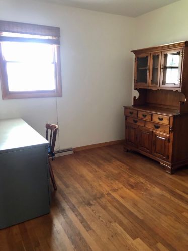 2101 Lexington Dr, Manitowoc WI  54220-1734 exterior