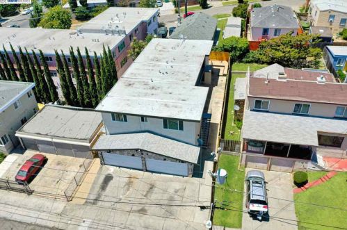3321 64th Avenue Pl, Oakland CA  94605-6009 exterior