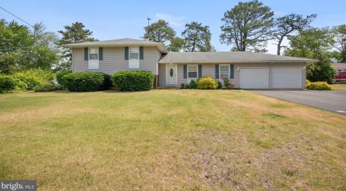 100 Spring Ter, Browns Mills NJ  08015-6502 exterior