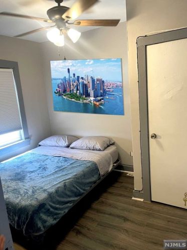 295 Queen Anne Rd, Teaneck NJ  07666-3242 exterior