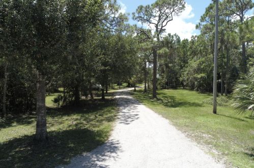5028 Moore St, Palm City, FL 34990-5206