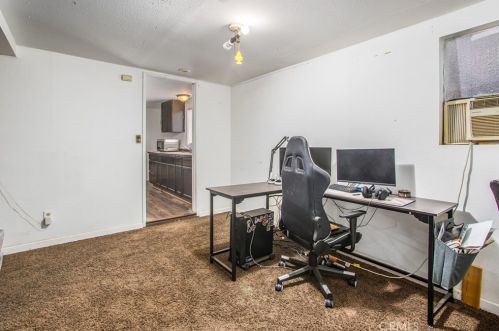 8435 Mission Blvd, Riverside CA  92509-2976 exterior