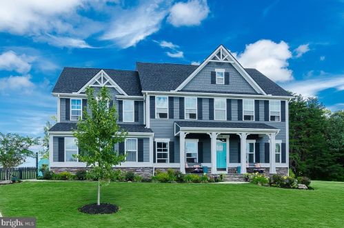 48 Winifred Dr, Hanover PA  17331 exterior