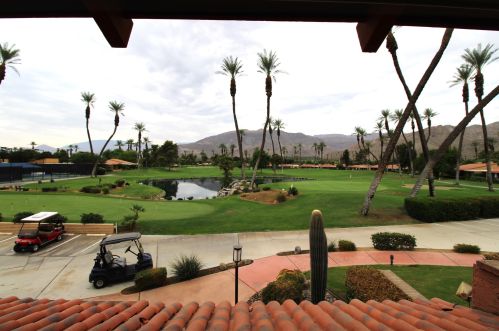 16 La Cerra Cir, Rancho Mirage CA  92270-3808 exterior